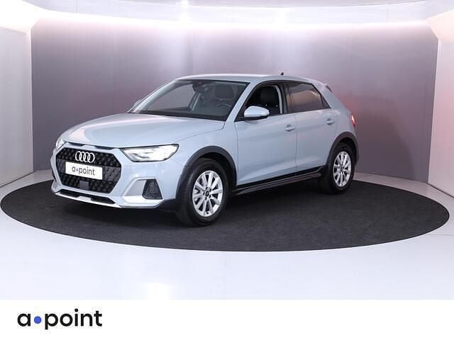 Grijs Gebruikt 2024 Audi A1 Advanced Hatchback | € 29.749 (Iets duurder) - Afbeelding 1/3