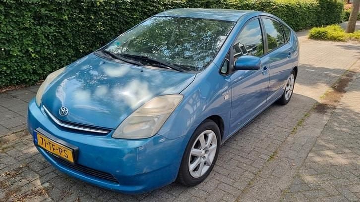 Gebruikt 2006 Toyota Prius | € 1.650 - Afbeelding 1/4