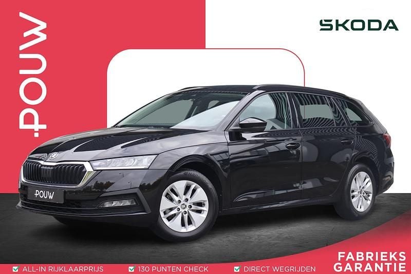 Zwart Gebruikt 2024 Skoda Octavia Business Line Stationwagen | € 25.900 (Goede deal) - Afbeelding 1/4