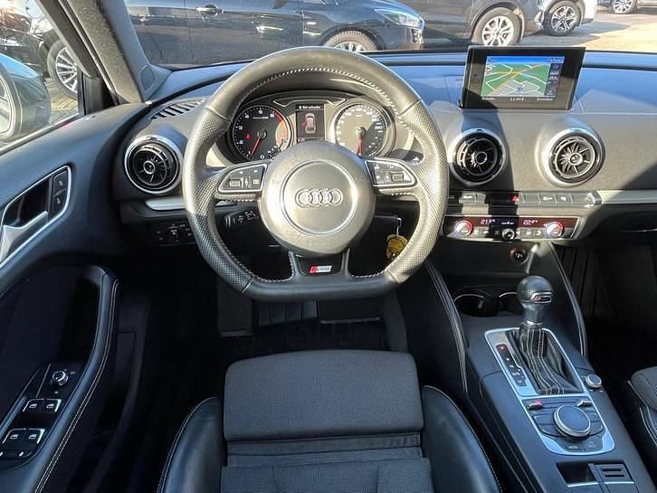 Occasion Audi A3 Ambition 150 PK (110 kW) 2015 Grijs Hatchback