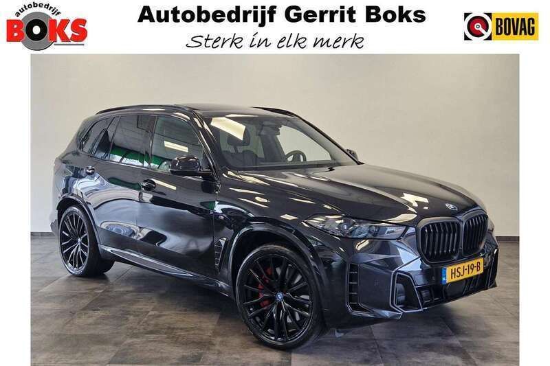 Zwart Gebruikt 2024 BMW X5 M Sport SUV | € 99.950 (Eerlijke prijs) - Afbeelding 1/3