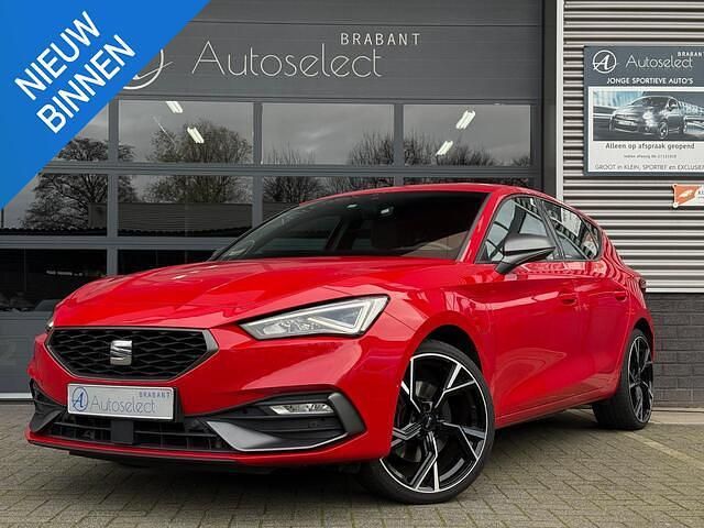 Rood Occasion 2021 Seat Leon FR Hatchback | € 20.990 (Goede deal) - Afbeelding 1/4