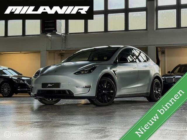 Zwart Gebruikt 2021 Tesla Model Y Long Range AWD SUV | € 29.950 (Eerlijke prijs) - Afbeelding 1/4