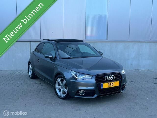Grijs Gebruikt 2013 Audi A1 S-Line Hatchback | € 12.450 (Eerlijke prijs) - Afbeelding 1/4