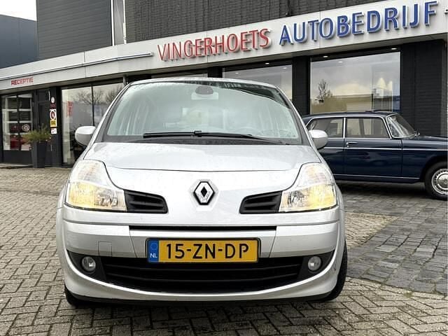 Occasion Renault Modus Dynamique 112 PK (82 kW) 2008 Grijs MPV