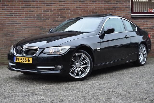 Occasion BMW 325 Sport Line 218 PK (160 kW) 2011 Zwart Coupé