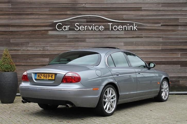 Occasion Jaguar S-Type Executive 207 PK (152 kW) 2007 Grijs, metallic lak Sedan