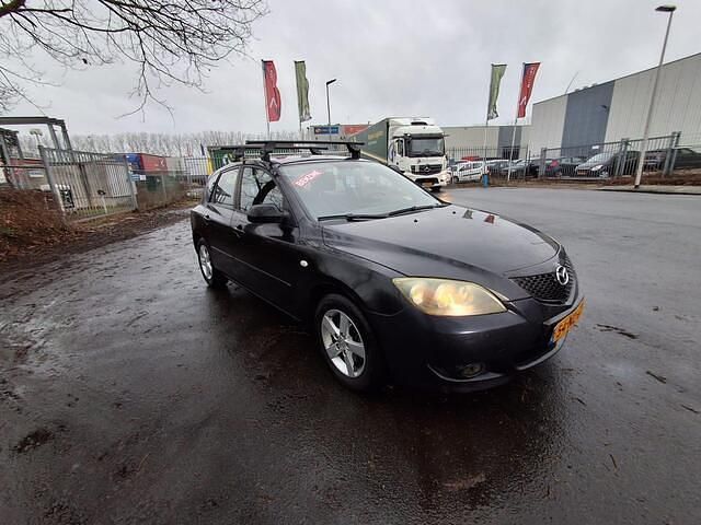Occasion Mazda 3 Inclusive 105 PK (77 kW) 2004 Zwart Hatchback