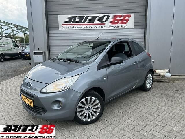 Grijs Gebruikt 2009 Ford Ka Trend Hatchback | € 2.795 (Eerlijke prijs) - Afbeelding 1/4