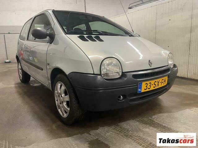 Occasion Renault Twingo 75 PK (55 kW) 2006 Grijs Hatchback