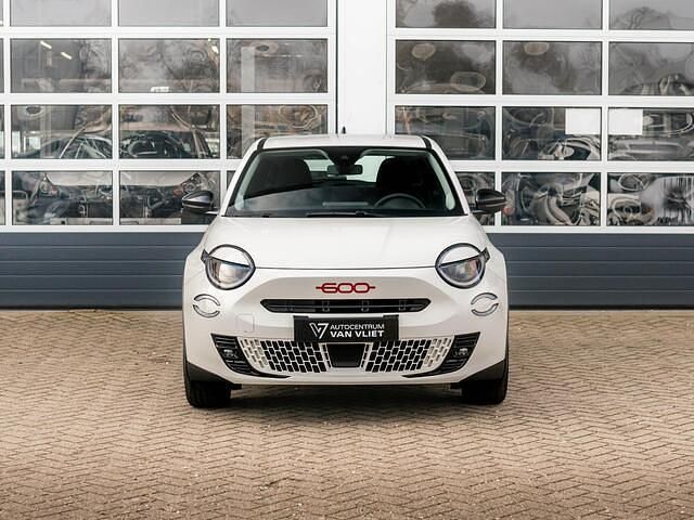 Nieuw Fiat 600E Red 114 kW (156 PK) 2025 Wit SUV
