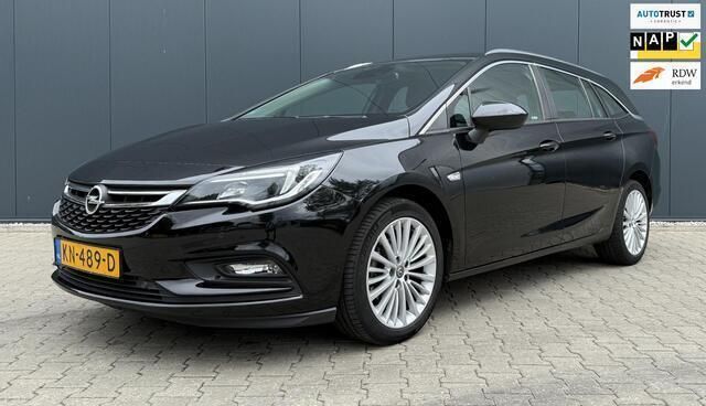 Zwart Gebruikt 2016 Opel Astra Business Stationwagen | € 8.995 (Eerlijke prijs) - Afbeelding 1/4