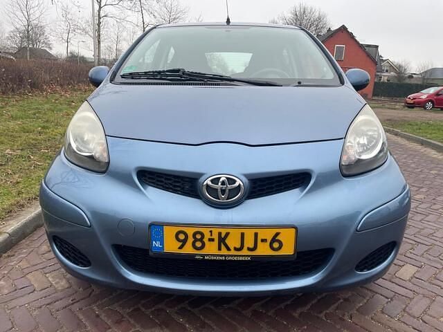 Occasion Toyota Aygo Comfort 68 PK (50 kW) 2009 Blauw Hatchback