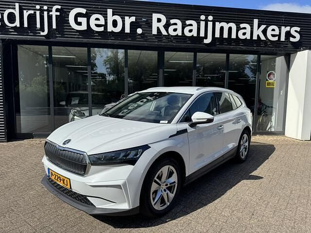 Wit Gebruikt 2022 Skoda Enyaq iV SUV | € 16.900 (Super prijs) - Afbeelding 1/4