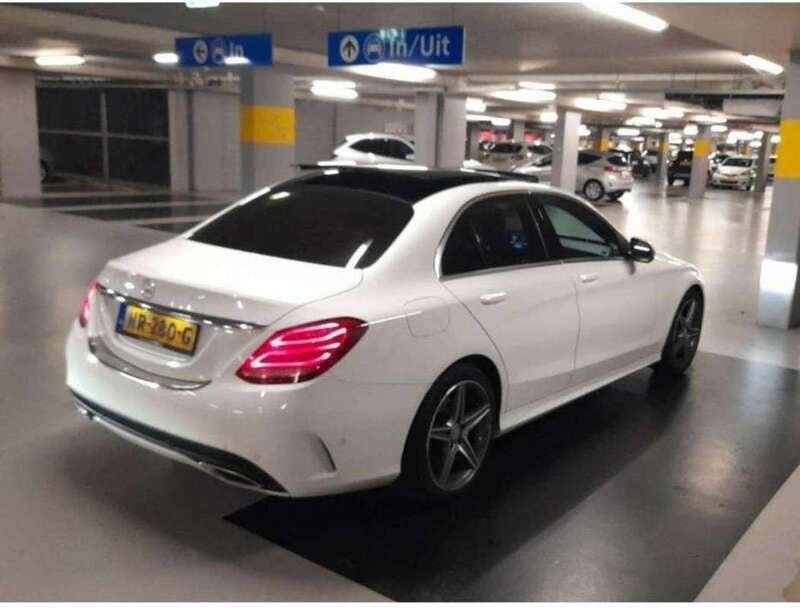 Wit Gebruikt 2017 Mercedes C180 AMG Sedan | € 23.999 (Eerlijke prijs) - Afbeelding 1/4