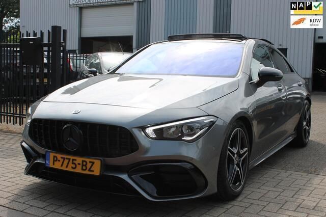 Grijs Gebruikt 2019 Mercedes CLA180 AMG Sedan | € 25.945 (Iets duurder) - Afbeelding 1/4
