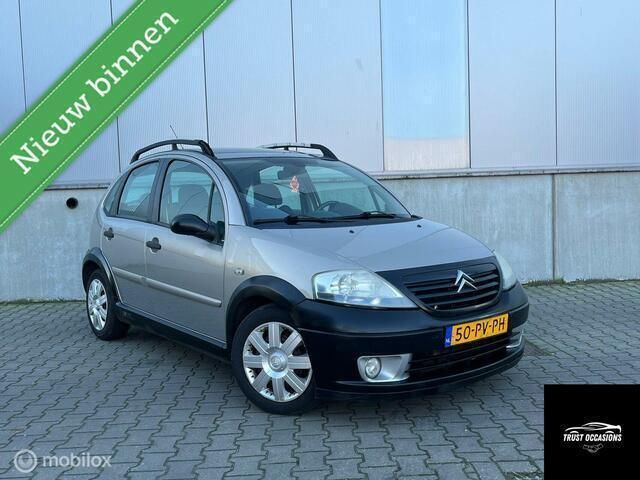 Beige Gebruikt 2005 Citroën C3 XTR Hatchback | € 1.995 (Eerlijke prijs) - Afbeelding 1/4
