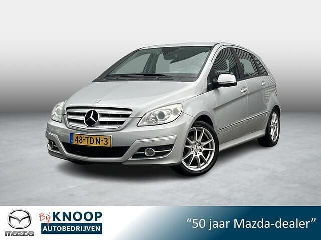 Grijs Gebruikt 2012 Mercedes B160 Business MPV | € 6.600 - Afbeelding 1/4