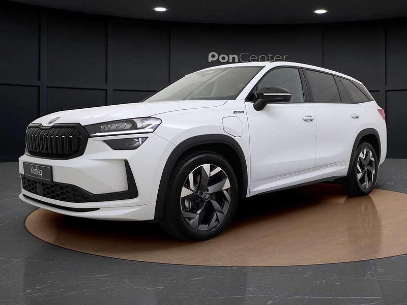 Grijs Nieuw 2025 Skoda Kodiaq Business Line SUV | € 54.350 (Eerlijke prijs) - Afbeelding 1/4