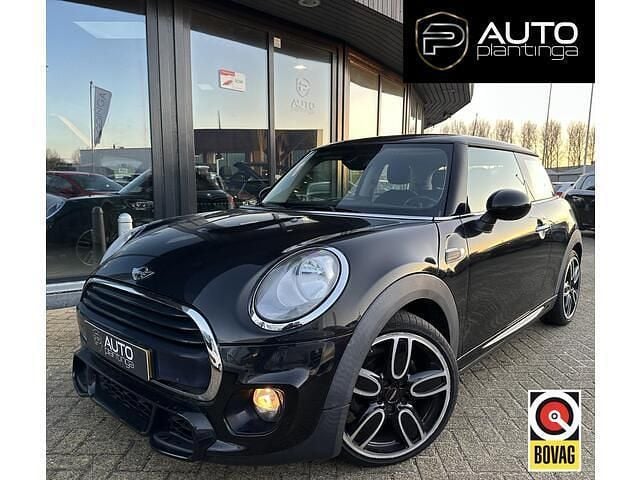 Zwart (metallic) Occasion 2015 Mini John Cooper Works Hatchback | € 11.995 (Goede deal) - Afbeelding 1/4
