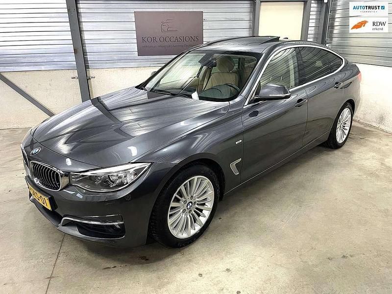 Grijs Gebruikt 2013 BMW 320 Gran Turismo Executive Hatchback | € 12.950 (Super prijs) - Afbeelding 1/4