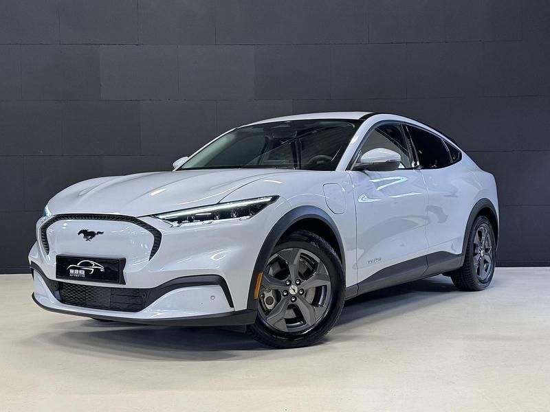 Wit Gebruikt 2021 Ford Mustang SUV | € 21.800 - Afbeelding 1/4