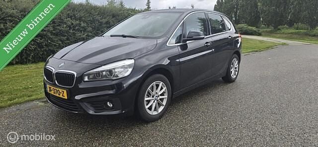Zwart Gebruikt 2016 BMW 216 Active Tourer Executive MPV | € 6.999 (Goede deal) - Afbeelding 1/4