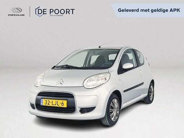 Grijs Occasion 2010 Citroën C1 Hatchback | € 3.250 (Eerlijke prijs) - Afbeelding 1/4