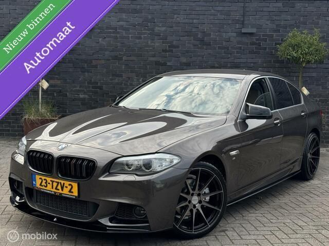 Bruin Gebruikt 2012 BMW 520 Executive Sedan | € 9.995 (Duur) - Afbeelding 1/4
