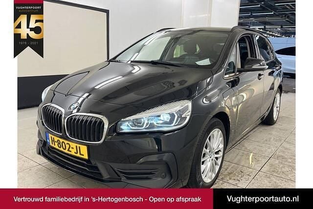 Zwart Gebruikt 2020 BMW 225 Active Tourer Executive MPV | € 20.950 (Eerlijke prijs) - Afbeelding 1/4