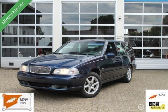 Blauw Gebruikt 1998 Volvo V70 Stationwagen | € 995 (Super prijs) - Afbeelding 1/4