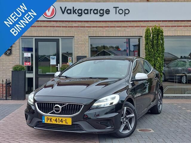 Zwart Gebruikt 2017 Volvo V40 R-Design Stationwagen | € 13.450 (Eerlijke prijs) - Afbeelding 1/4