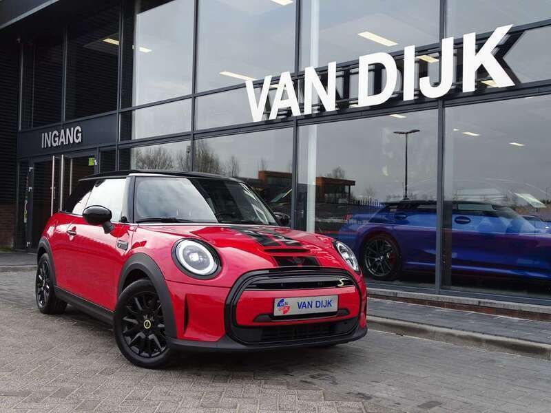 Rood Gebruikt 2022 Mini Cooper SE Business Hatchback | € 21.850 (Eerlijke prijs) - Afbeelding 1/4
