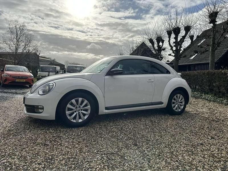 Occasion VW Beetle Trendline 105 PK (77 kW) 2013 Wit Hatchback