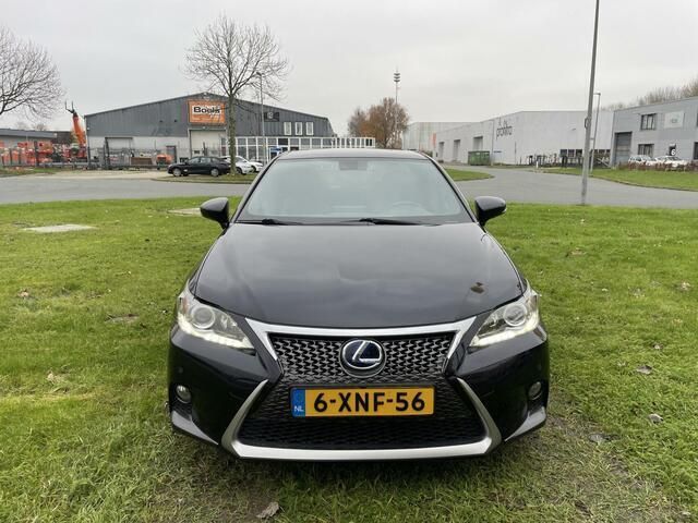 Occasion Lexus CT200h Sport Line 99 PK (72 kW) 2014 Zwart Hatchback