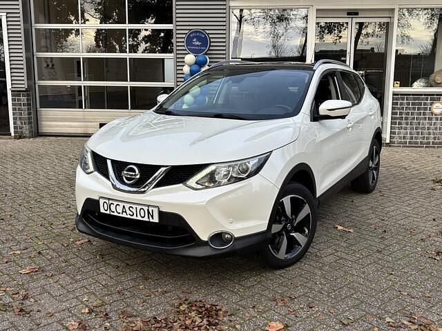 Wit (parellak) Gebruikt 2015 Nissan Qashqai SUV | € 11.949 (Goede deal) - Afbeelding 1/4