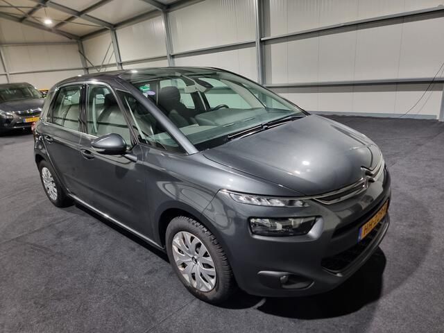 Grijs Gebruikt 2015 Citroën C4 Picasso PureTech MPV | € 5.995 (Goede deal) - Afbeelding 1/4