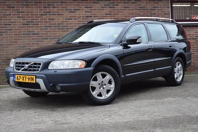 Zwart Occasion 2007 Volvo XC70 Summum Stationwagen | € 6.949 (Super prijs) - Afbeelding 1/4