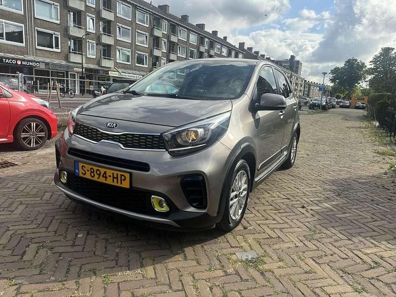 Grijs Gebruikt 2019 Kia Picanto X-Line Hatchback | € 13.950 (Goede deal) - Afbeelding 1/4