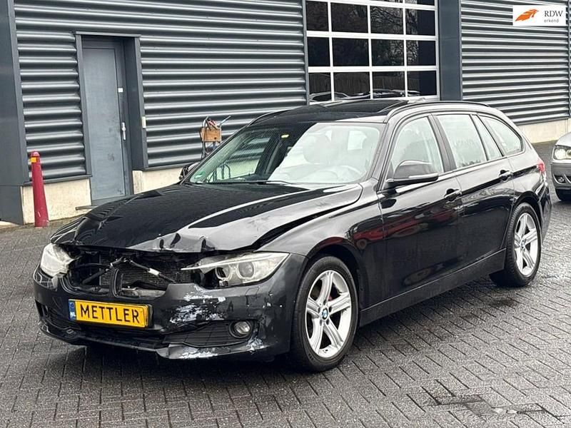 Occasion BMW 320 Executive 2014 Zwart Stationwagen
