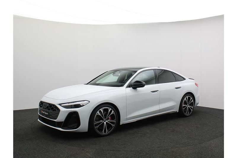 Nieuw Audi S5 Ambiente 368 PK (270 kW) 2025 Wit Sedan