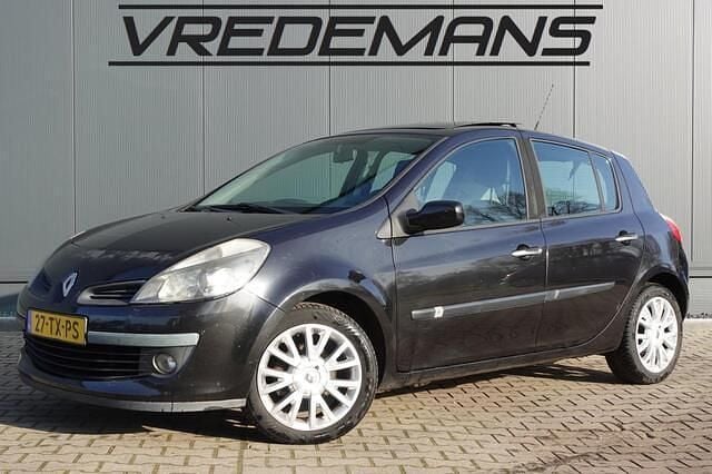 Zwart Occasion 2007 Renault Clio II Dynamique Hatchback | € 1.250 (Goede deal) - Afbeelding 1/4
