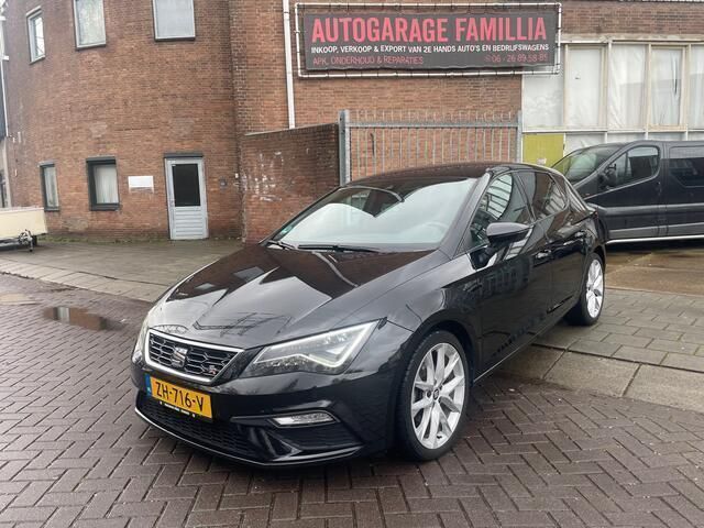 Zwart Gebruikt 2019 Seat Leon Business Hatchback | € 13.950 (Goede deal) - Afbeelding 1/4