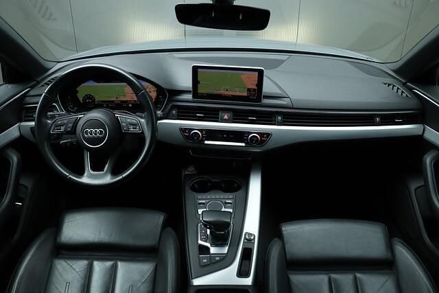 Occasion Audi A4 S-Line 150 PK (110 kW) 2017 Grijs Stationwagen