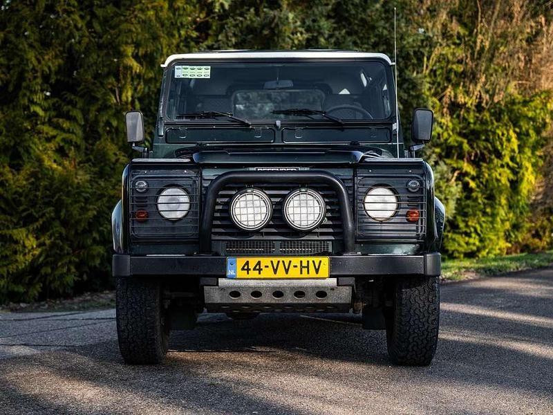 Occasion Land Rover Defender 122 PK (89 kW) 2001 Groen SUV