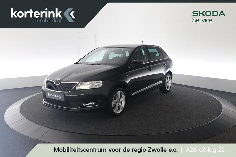 Zwart Gebruikt 2019 Skoda Rapid Clever Hatchback | € 12.950 (Eerlijke prijs) - Afbeelding 1/4