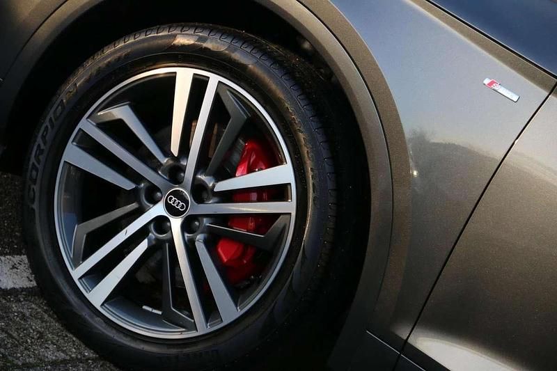 Occasion Audi Q5 Sportback S-Line 266 PK (195 kW) 2021 Grijs SUV