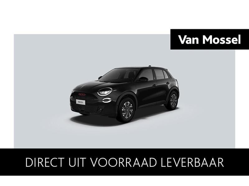 Zwart Nieuw 2025 Fiat 600E Red SUV | € 37.407 (Eerlijke prijs) - Afbeelding 1/4