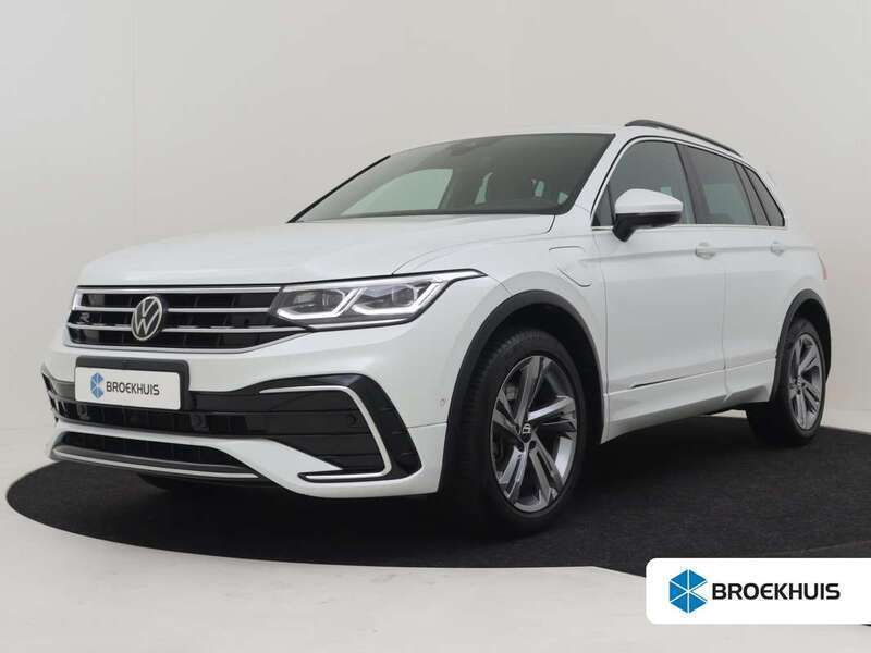 Wit, metallic lak Gebruikt 2022 VW Tiguan R-line SUV | € 36.900 (Goede deal) - Afbeelding 1/4