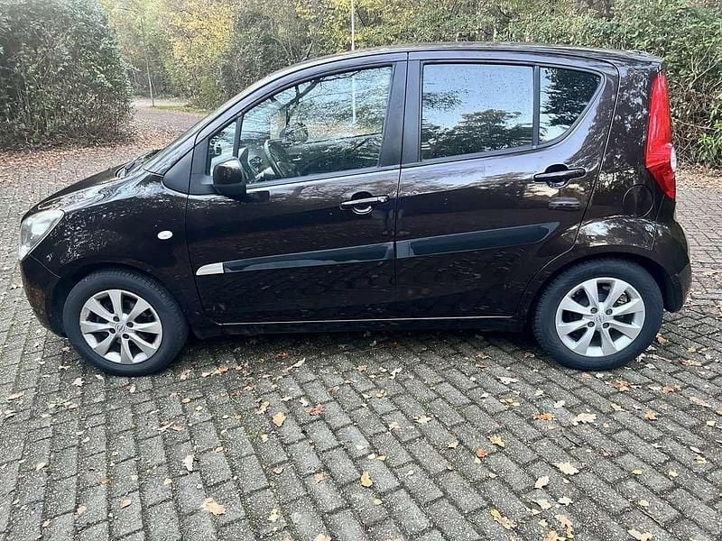 Occasion Opel Agila 68 PK (50 kW) 2014 Bruin Hatchback